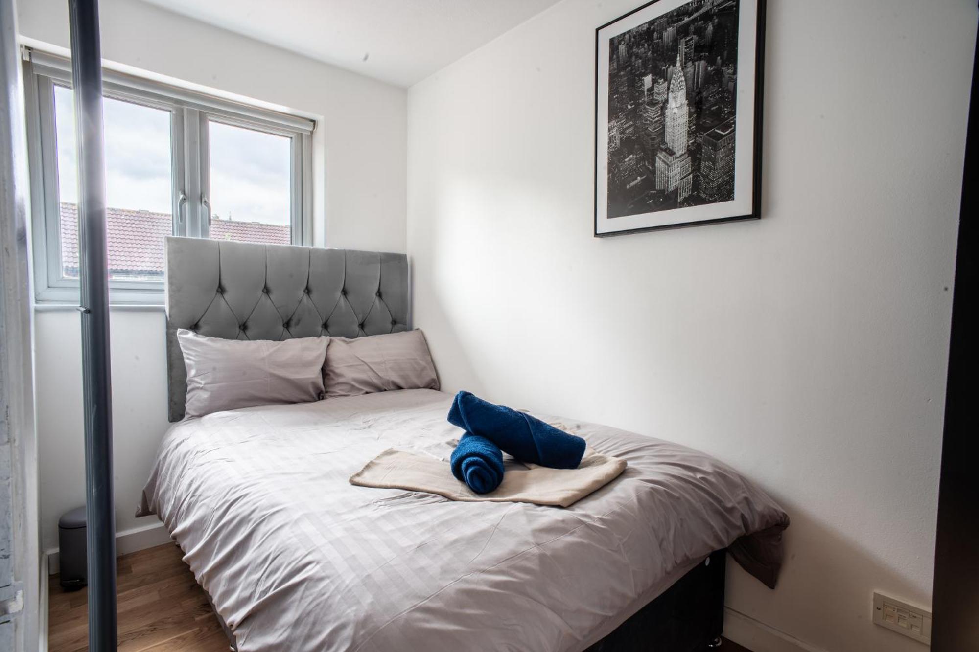 Shard View 3 Bed Entire Home Лондон Экстерьер фото