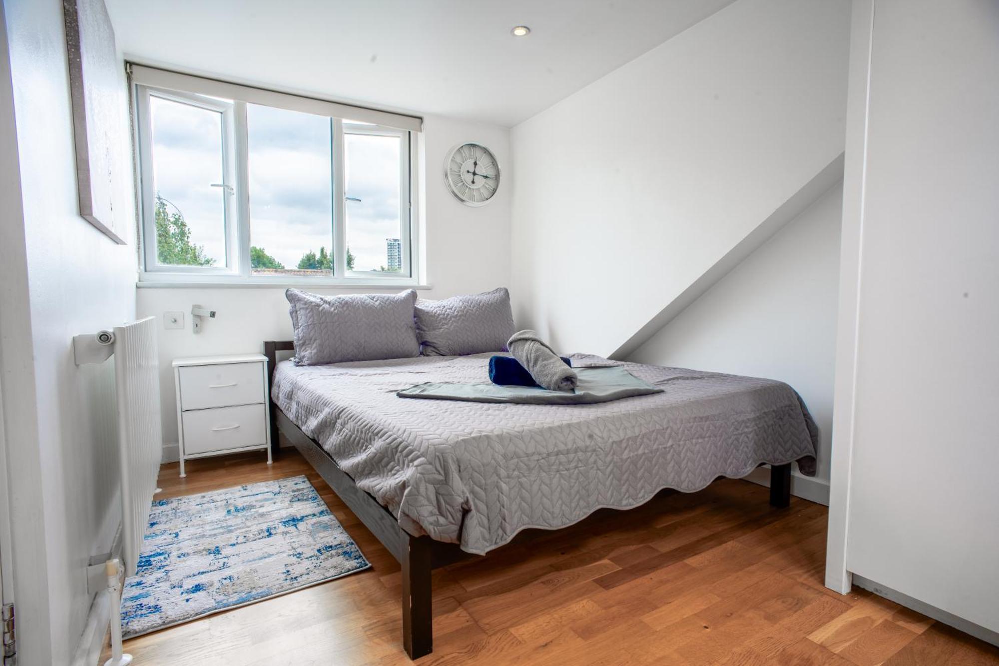 Shard View 3 Bed Entire Home Лондон Экстерьер фото