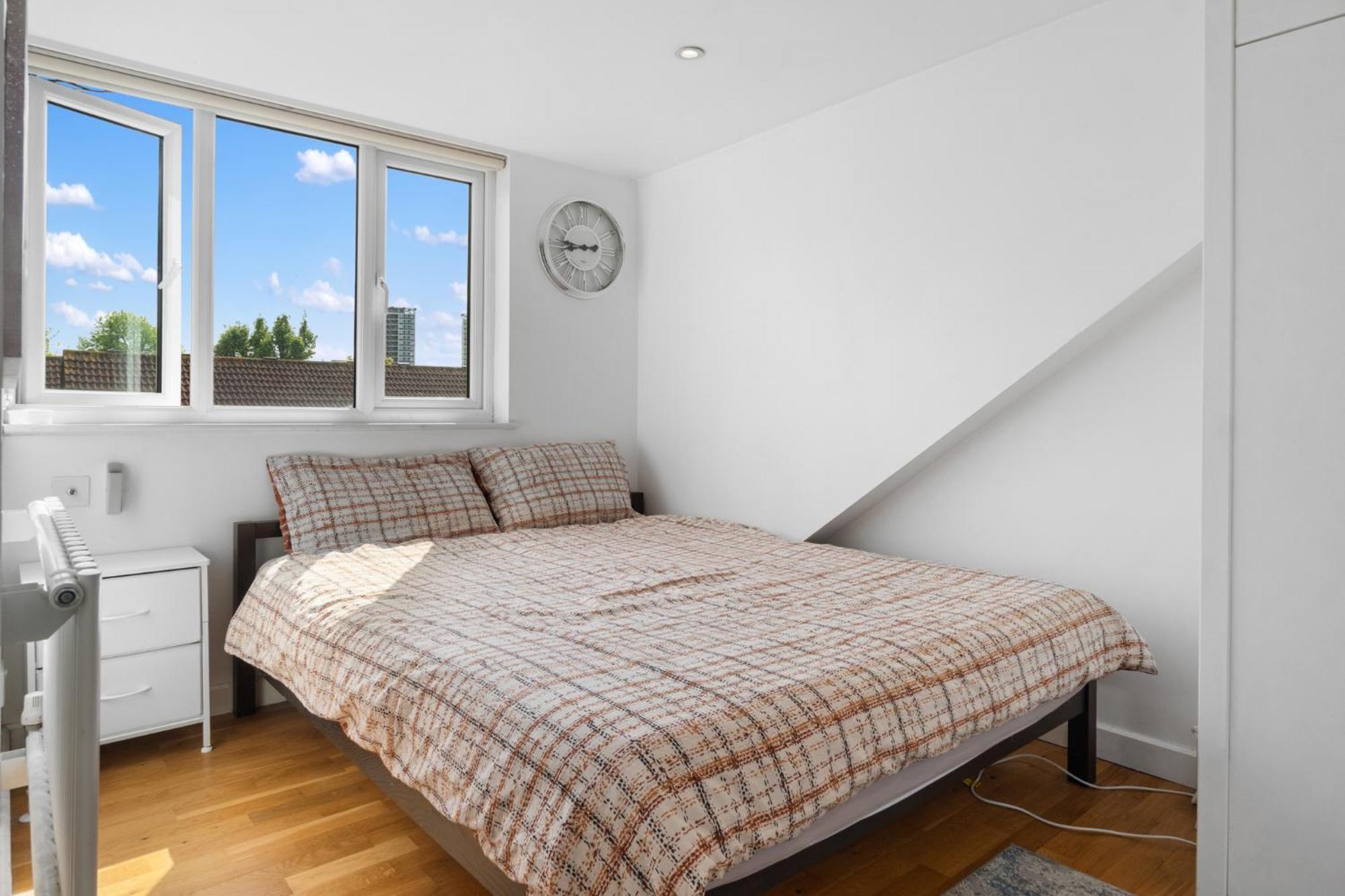 Shard View 3 Bed Entire Home Лондон Экстерьер фото